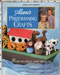 Leisure Arts Presents Aleene’s Prizewinning Crafts Book # 108700 144 Pages