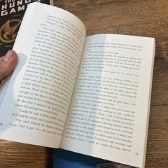 The Hunger Games Trilogy: The Hunger Games / Catching Fire / Mockingjay, Collins