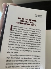 Fourth and Long : The Fight for the Soul of College Football by John U. Bacon VG