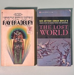 [Lot of 20] Vintage Sci-fi Fantasy Paperbacks CLEAN Great Mixed Authors & Titles