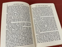 Advanced Course in Yogi Philosophy and Oriental Occultism Yogi Ramacharaka 1966