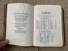 Holy Bible – New International Version Top Grain Cowhide 1978 NIV Cowhide