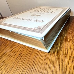 Holy Bible King James Version Our Family Bible 1971 White & Gold 11.5” Vintage