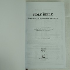NKJV Super Giant Print Reference Holy Bible Red Letter Edition Thomas Nelson