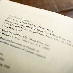 VTG 1968 Marian Tracys New Casserole Cookery Cookbook – HC First Ed & Pr – GOOD