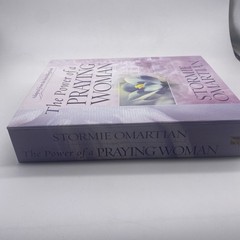 The Power Of A Praying Woman Bible Study Kit By Stormie Omartian Lifeway