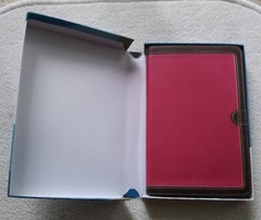 NIV Thinline Bible Elegant 9.4-point Print Size Words of Christ in Red Leatherso