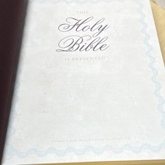 Thomas Kinkade Holy Bible Lighting the Way Home Family Marriage NKJV Red Letter