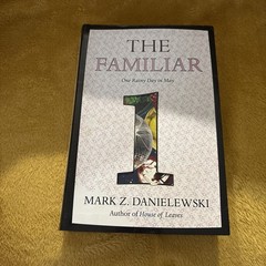 Familiar, Volume 1 : One Rainy Day in May by Mark Z. Danielewski (2015, Trade…