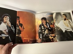 Moonwalk by Michael Jackson 1988 HCDJ Stated First Edition Printed Signature