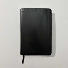 Like New NIV Student Bible Black Bonded Leather