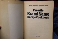 Favorite Brand Name Recipe Cookbook – Beekman -Vintage 1981 Meals Food 334 Pages