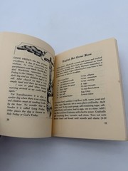 Festive Breads of Easter by Norma J. Voth (1980, Trade Paperback)
