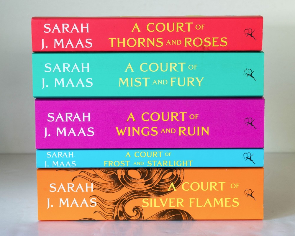 Sarah J. Maas COURT OF THORNS AND ROSES ACOTAR Complete Series Lot of 5 PB Books