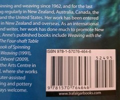 SPINNING WOOL: BEYOND THE BASICS By Anne Field *LIKE NEW*