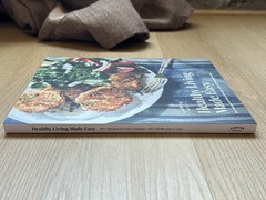 Thrive Market Healthy Living Made Easy Cookbook New 60 Recipes Paperback