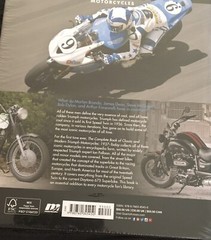 Complete Book Ser.: The Complete Book of Classic and Modern Triumph Motorcycles
