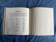 WHAT IS A FROG Gene Darby John Hawkinson 1957 WHAT IS IT SERIES 3rd Grade Level