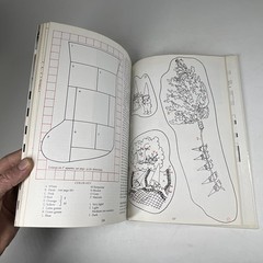 Gnomes Book Christmas Crafts Patterns Diagrams 50 Projects HC 1980 Fold Out