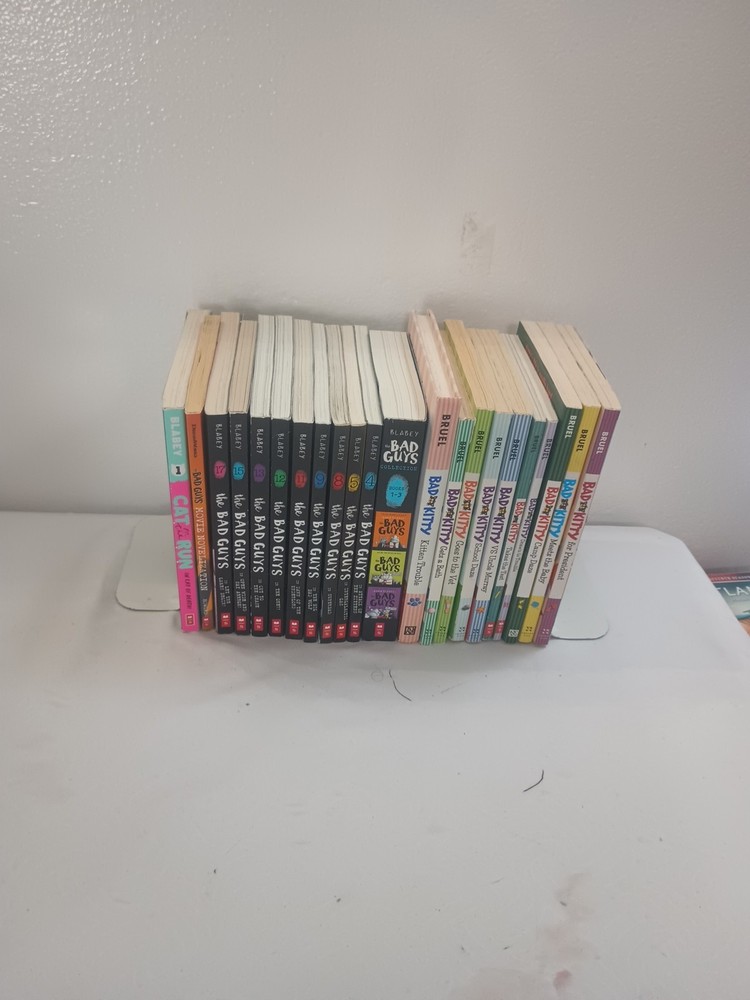 Lot of 25 Bad Kitty&Bad Guys Chapter Books .2 Hardcovers, 23 Paperbacks