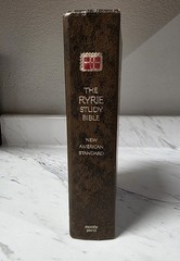 Charles C. Ryrie The Ryrie Study Bible New American Standard Leather Hardcover