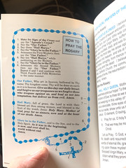Praying the Rosary without Distractions, Rosary Center 1994, 41pp