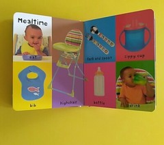First 100 Ser.: First 100 Words : A Padded Board Book by Roger Priddy (2011,…
