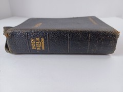 HOLY BIBLE KJV Self Pronouncing 1950’s National Bible Press Genuine Leather VTG