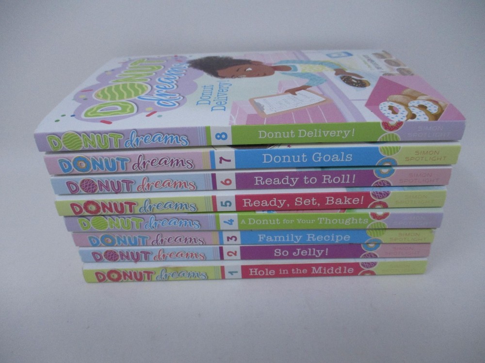 Donut Dreams 8-Book Paperback Set Coco Simon Spotlight Friendship Multicolor