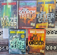 The Maze Runner 5 Book Box Set by James Dashner