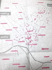 Urban Illustration Berlin: Street Art Cityguide by Benjamin Wolbergs w/ Map 2007