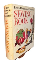 Sewing Book Better Homes and Gardens 1970 Illustrated HC 5-Ring Binder 360 Pages