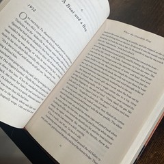 Beautiful SIGNED Copy Of „Where The Crawdads Sing” By Delia Owens