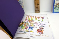 Lot of 5 Fancy Nancy Hardcover Books 3 w/DJs by Jane O’Connor Posh Puppy & MORE