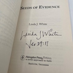 Lot of SIGNED books by Linda J. White – Seeds of Evidence, Bloody Point + 1, PB