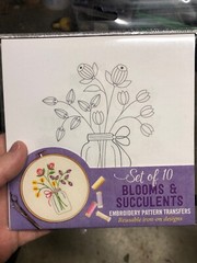 Embroidery Transfers 15 Plg by Inc Peter Pauper Press 9781441326089