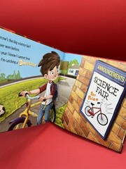 How to Catch a Dinosaur, Dinosaur Playset, How To Draw & My Special Adventure Bk