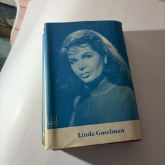 Linda Goodman’s Sun Signs Hardcover/DJ 1968 Book Club Edition Astrology