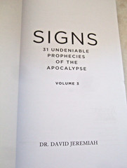 DR. DAVID JEREMIAH HC BOOK, STUDY GUIDES 1&3 + 31 LESSONS THE BOOK OF SIGNS
