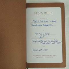 NKJV Super Giant Print Reference Holy Bible Red Letter Edition Thomas Nelson