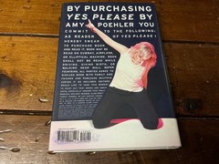 ** SIGNED 1st Edition ** AMY POEHLER ** YES PLEASE ** W/COA ** (HC/DJ) **