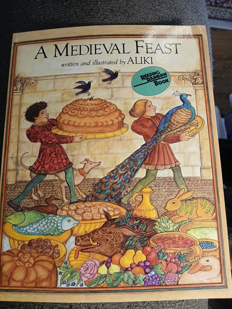 Holiday Books: Thanksgiving Ser.: A Medieval Feast by Aliki (1986, Trade Paperb…