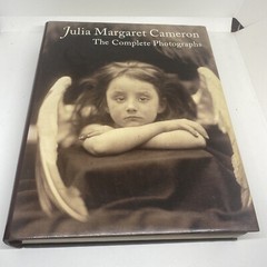 JULIA MARGARET CAMERON The Complete Photographs Hardcover 2003 Getty 560 Pages!!