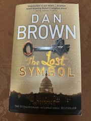 Lot of 5 Dan Brown Books in like new condition digital fortress lost symbol