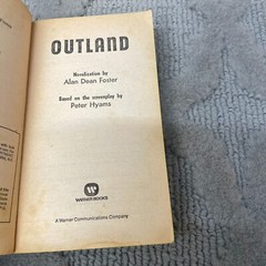 Outland Science Fiction Paperback Book by Alan Dean Foster Warner Books 1981