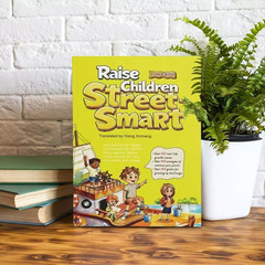 Raise Children Street-Smart Paperback Helping Kid Build Confidence Comic Edition