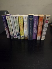 Debbie Macomber Lot 0f 10 Books And 13 Stories 3 Are 2-in-1 PB 5 Xmas Stories