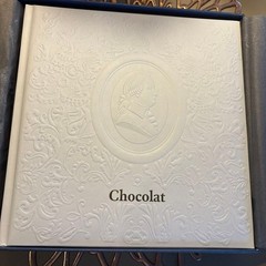 Les Marquis de Laduree Chocolat Art Book Beautiful Box Near Mint Condition