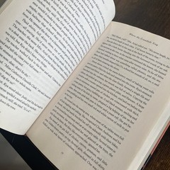 Beautiful SIGNED Copy Of „Where The Crawdads Sing” By Delia Owens
