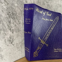 Word of God King James Bible Easy Reading Margin Edition Large Print Red Letter